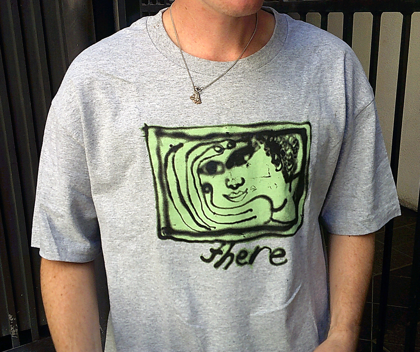"Window" tee (heather grey)